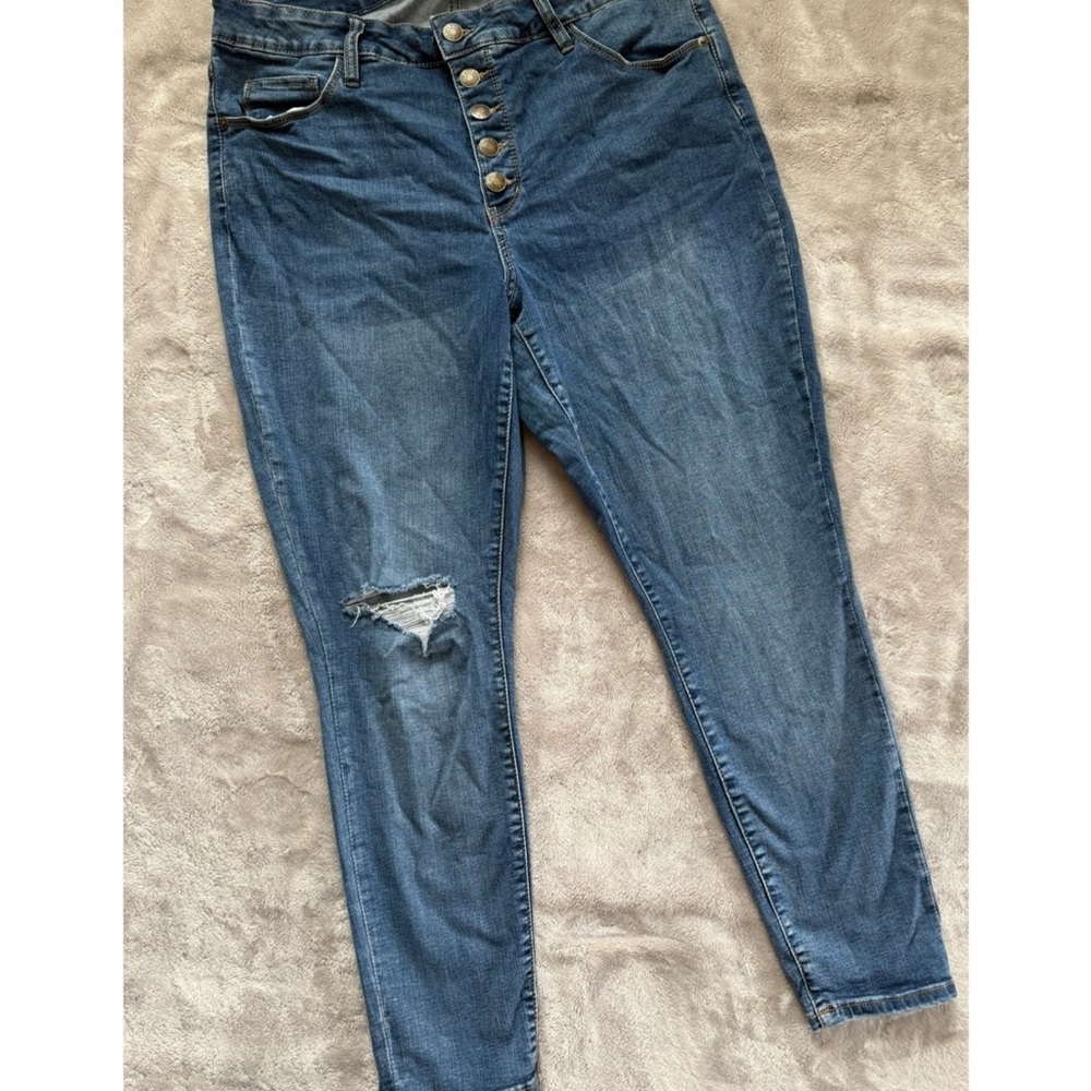 Women's Blue Denim Jeans